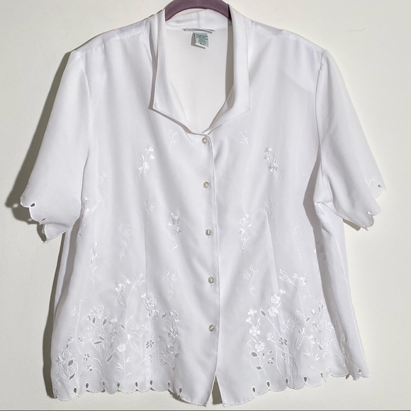 I-1#27 Joanna xlg Button down top x3 - Picture 1 of 3